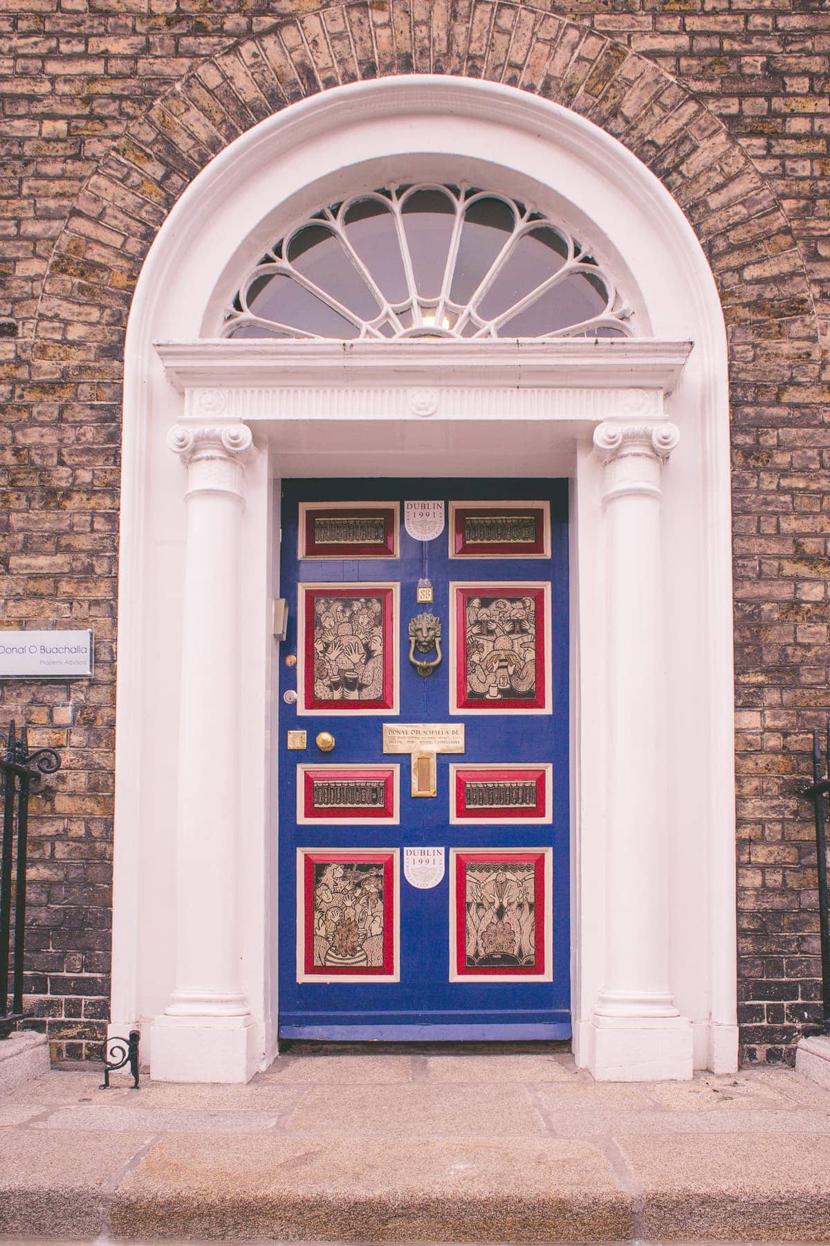 Kolorowe drzwi Dublin
