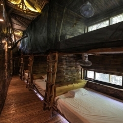 Hostel Bambu Gran Palas