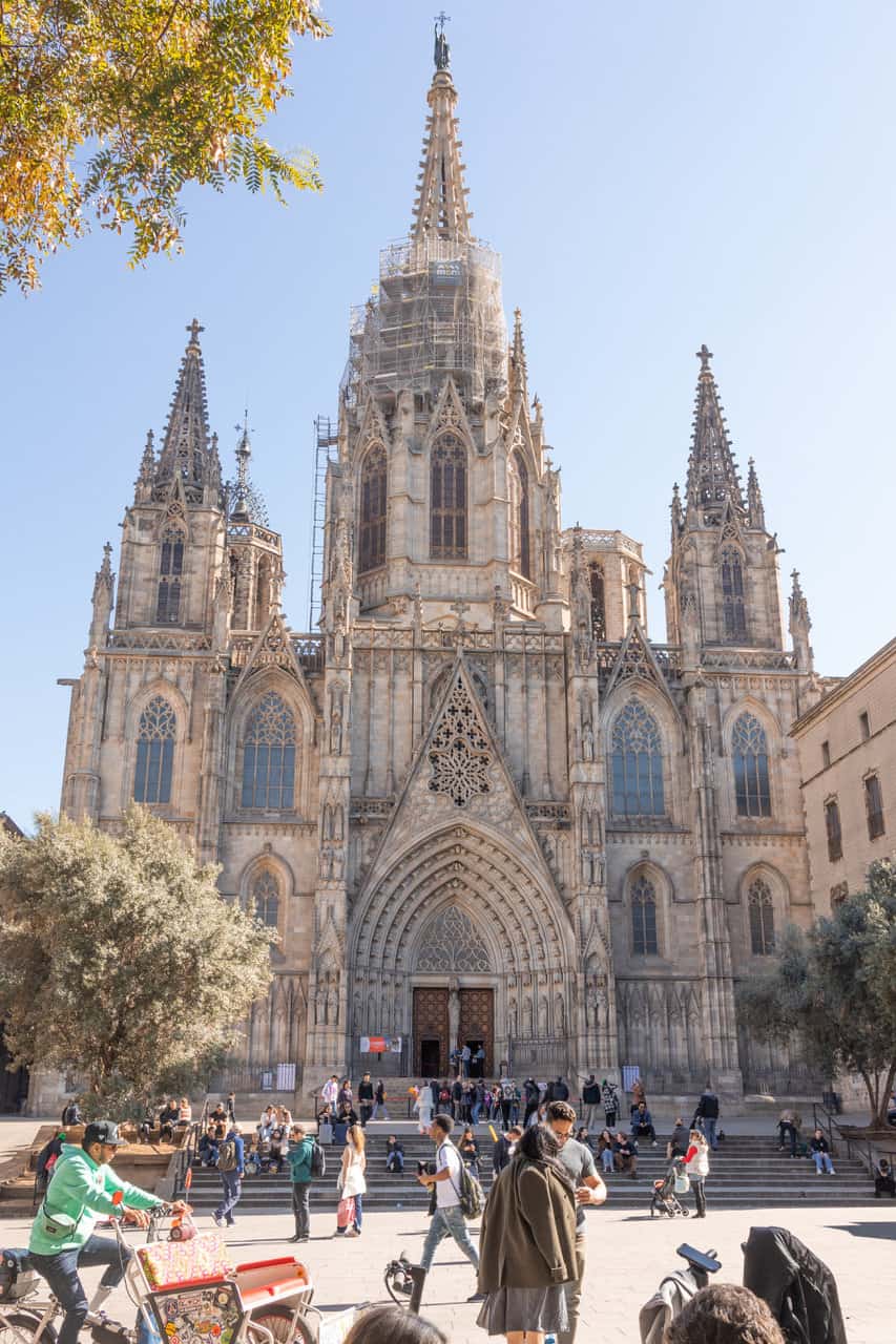 Co robić w Barcelonie? Odwiedź katedrę w Barcelonie